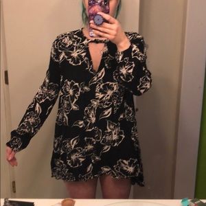 Black flowered tunic dress